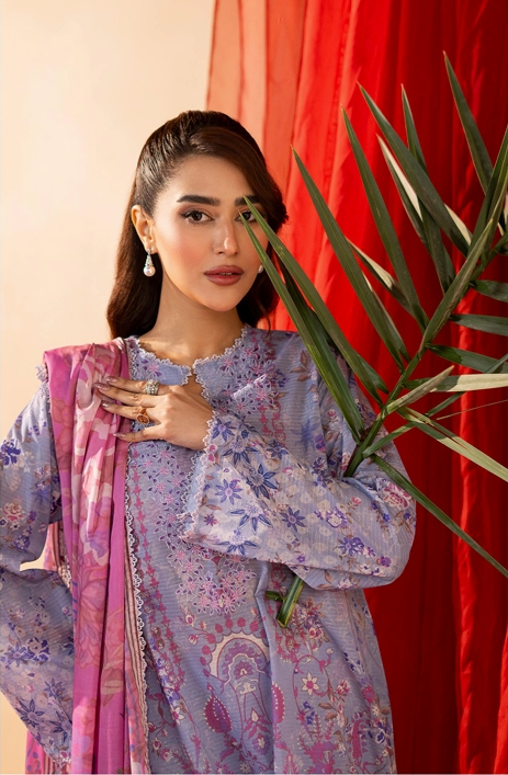 3Pcs Embroidered Lawn Embroidered lawn suit